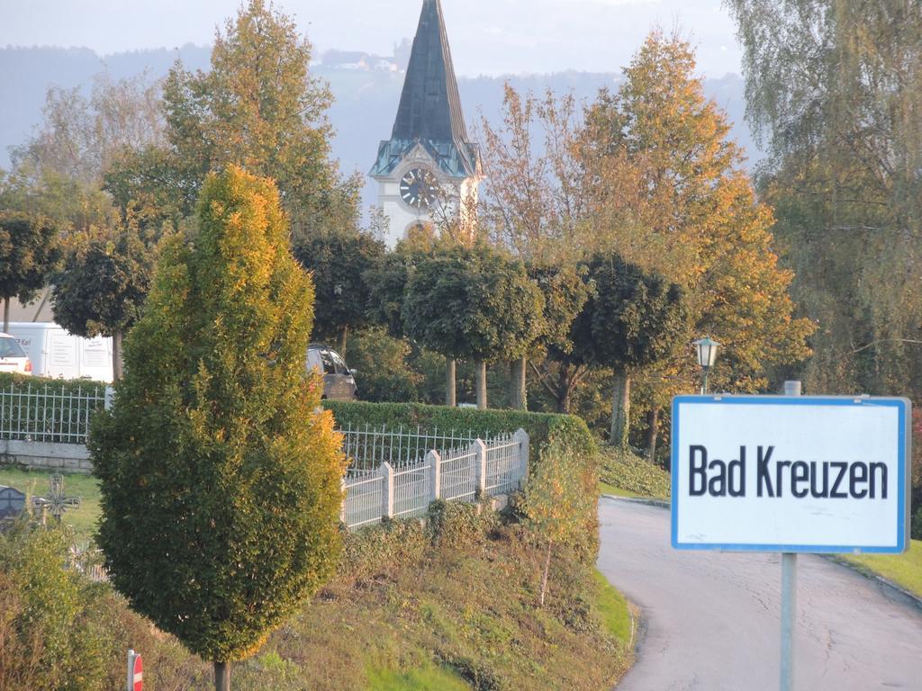 Kirchenwirt Inn Kreuzen  Eksteriør billede