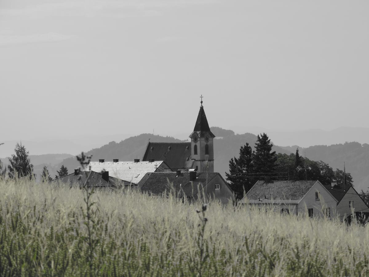 Kirchenwirt Inn Kreuzen  Eksteriør billede