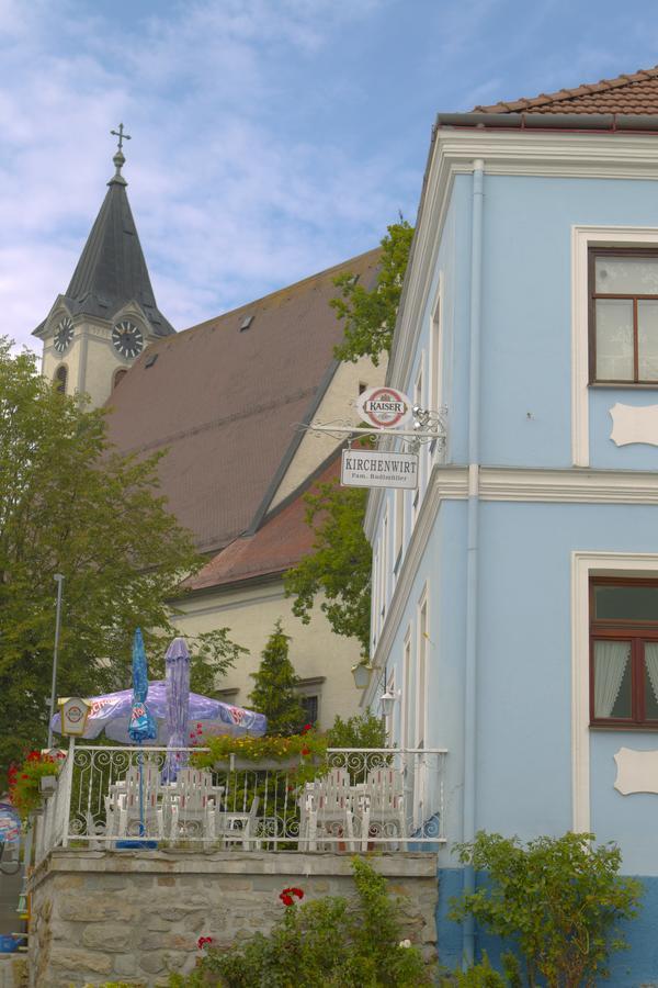 Kirchenwirt Inn Kreuzen  Eksteriør billede